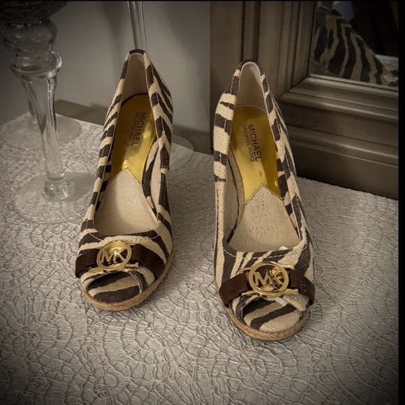 Michael Kors Zebra Print Espadrille Wedge Heels | Canvas & Jute | Size 7 1/2 - Picture 4 of 12